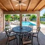 Vakantiehuis Beautiful Home In Vir